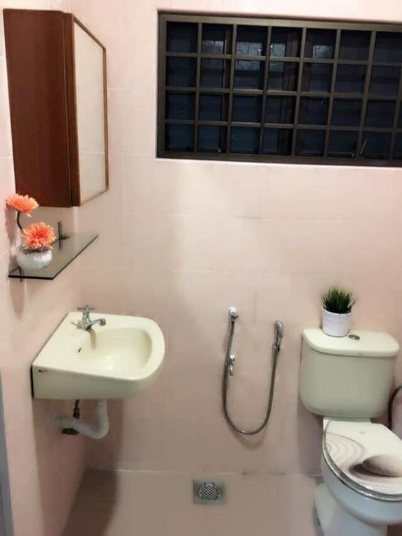Dekota Homestay Jonker Melaka Extérieur photo