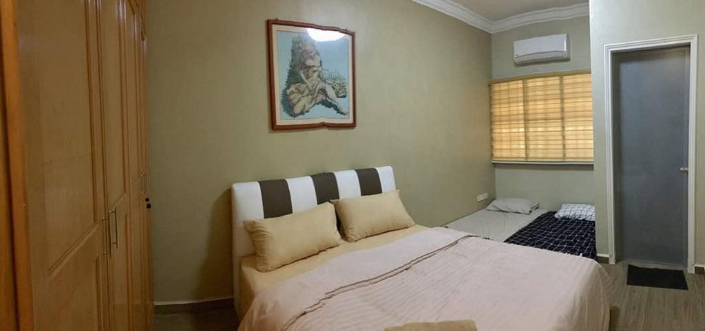 Dekota Homestay Jonker Melaka Extérieur photo